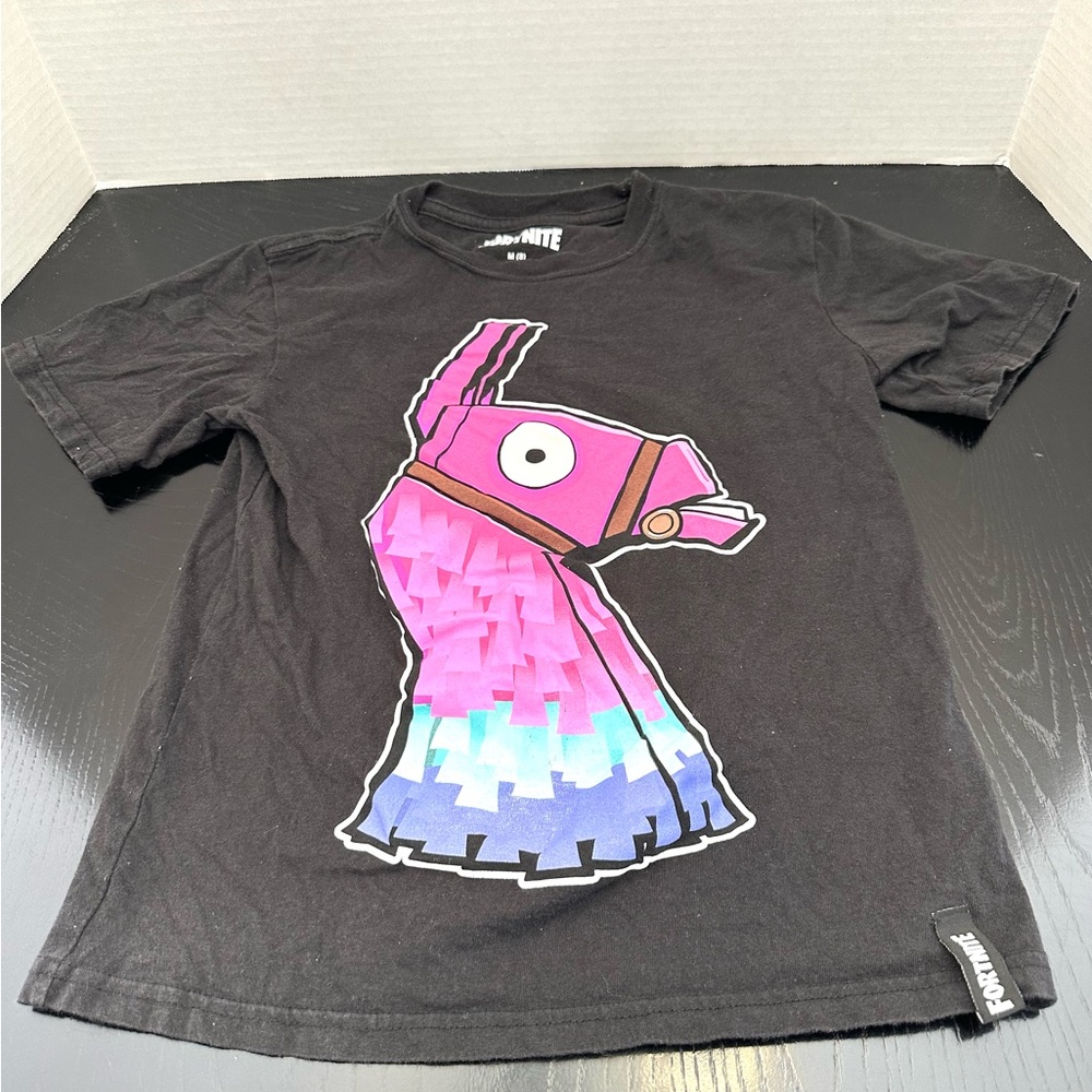 Boys Fortnite loot llama T-shirt Size 8 (M)